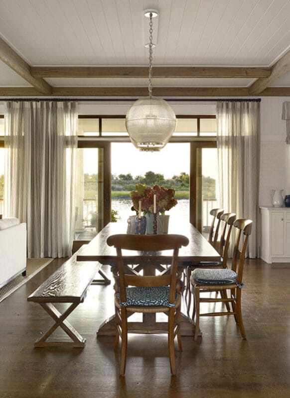 Interior photo of an Asher Architects custom home.